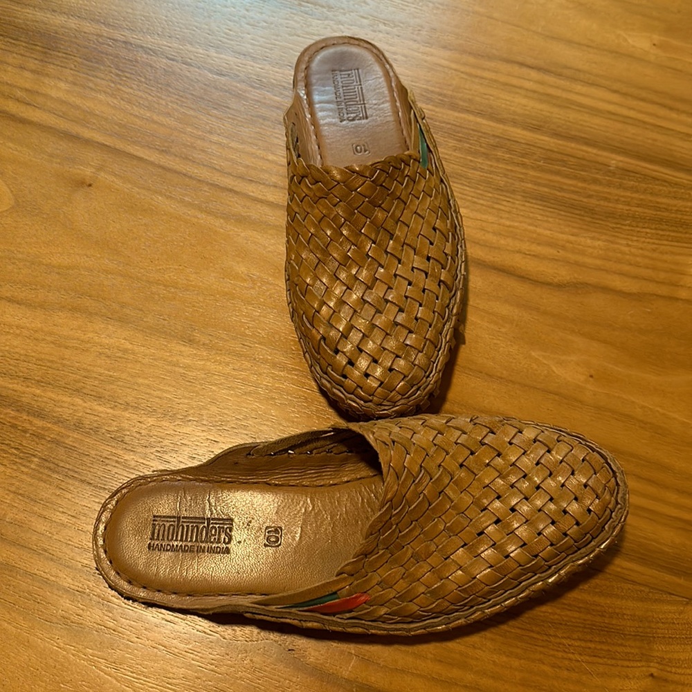 Mohinders Woven Leather Slip On Size 10